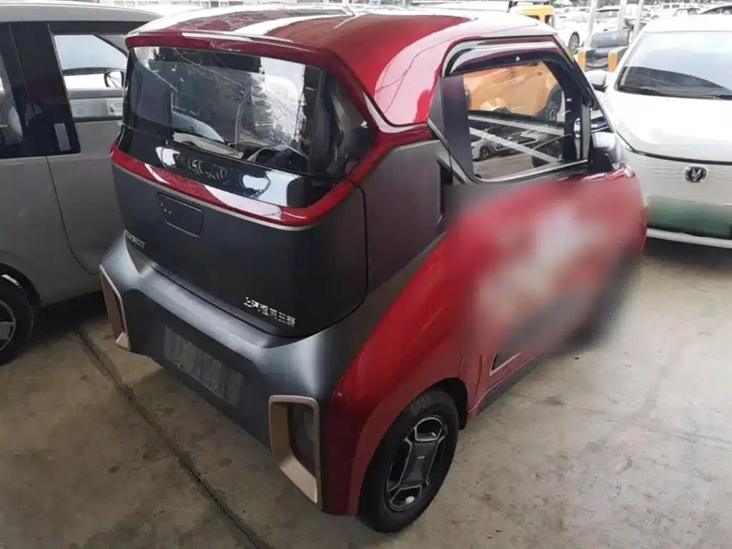 Baojun E200 2018 Smart Edition — миниатюра 7