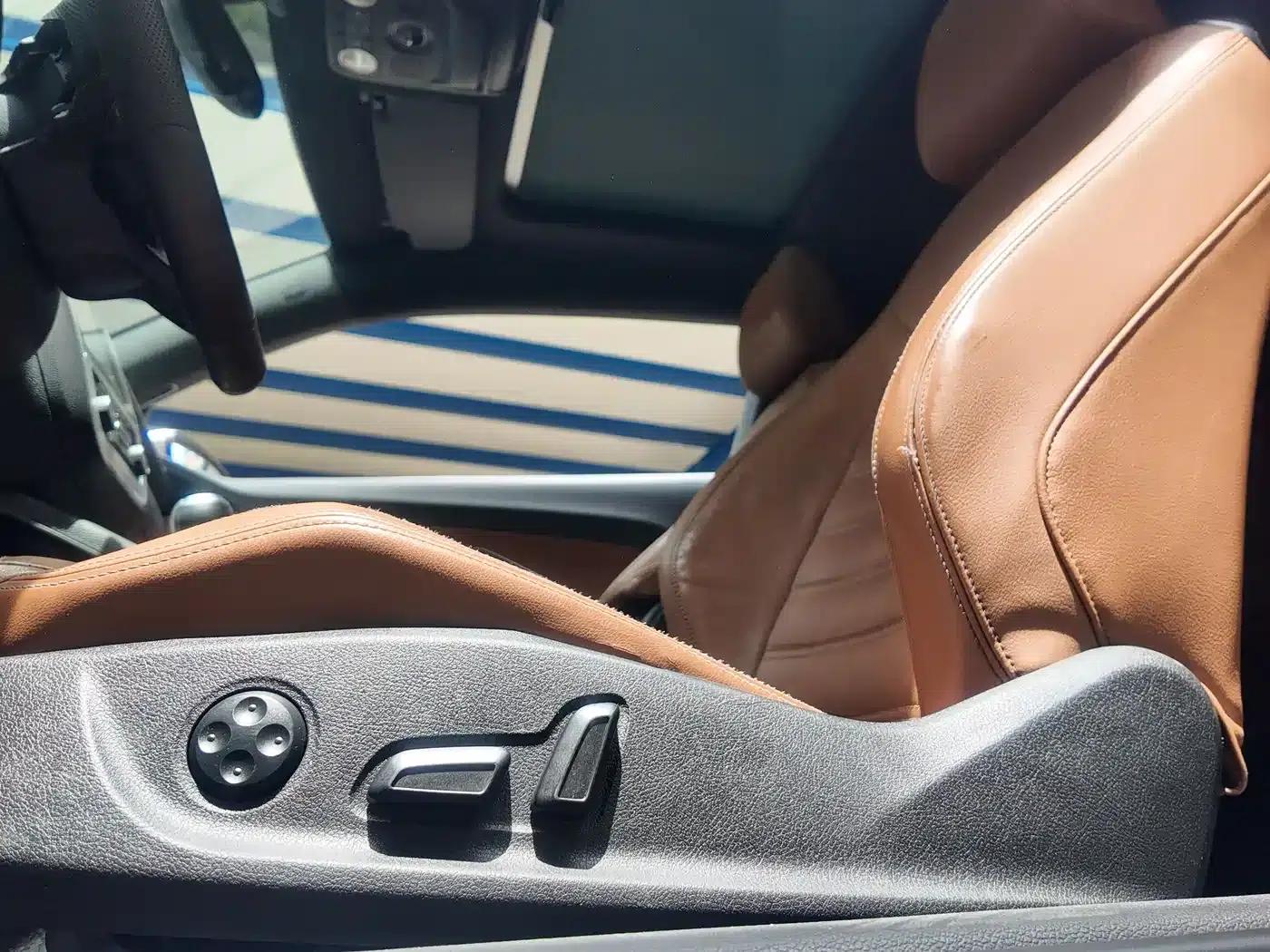 Scirocco 2011 2.0TSI Luxury Edition — миниатюра 24