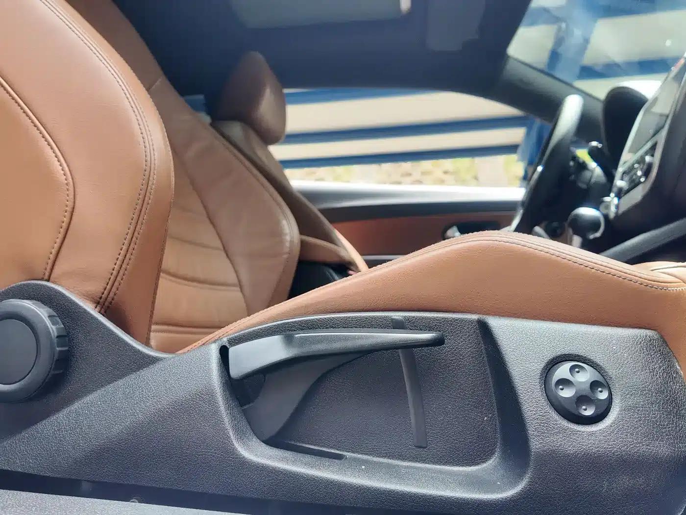 Scirocco 2011 2.0TSI Luxury Edition — миниатюра 25