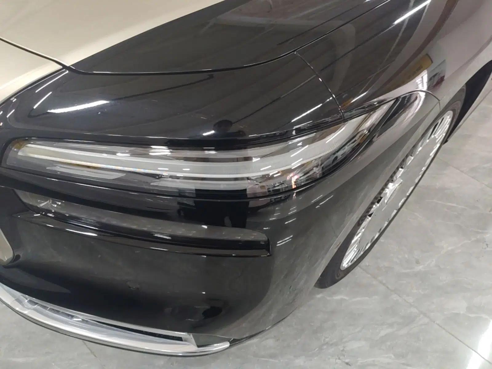 VOYAH Lantu Chiguang L 2026 Four-Wheel-Drive Ultra — миниатюра 9
