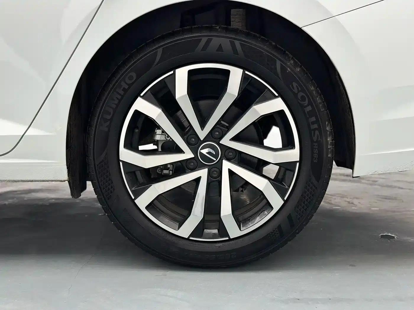 Jetta VA7 2025 1.4T Automatic First-Come, First-Served Edition — миниатюра 11
