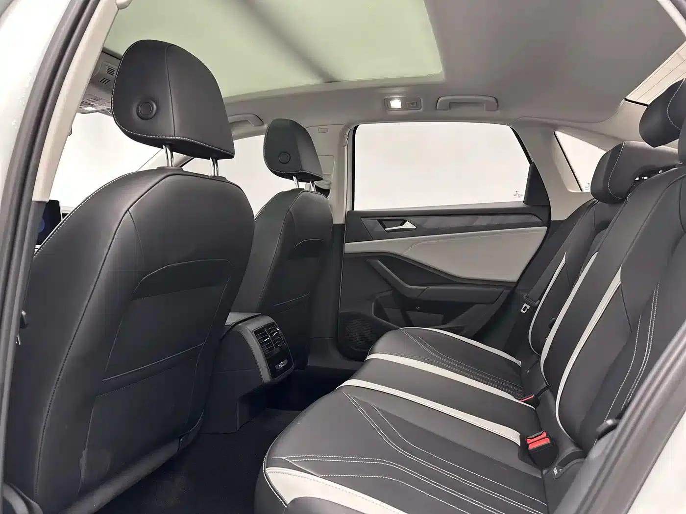 Jetta VA7 2025 1.4T Automatic First-Come, First-Served Edition — миниатюра 19