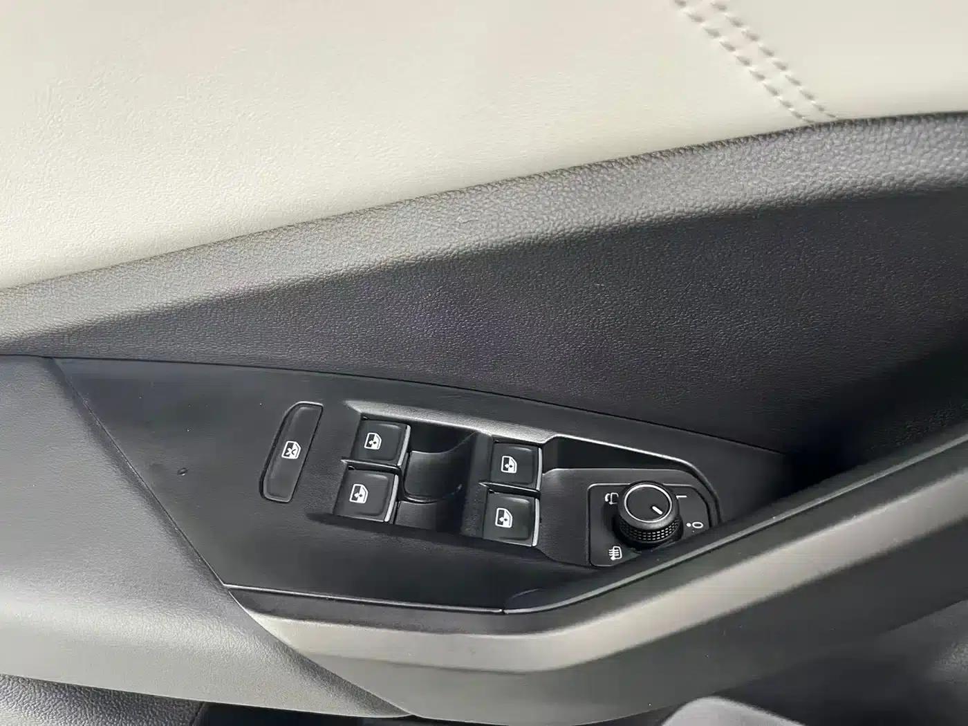 Jetta VA7 2025 1.4T Automatic First-Come, First-Served Edition — миниатюра 19