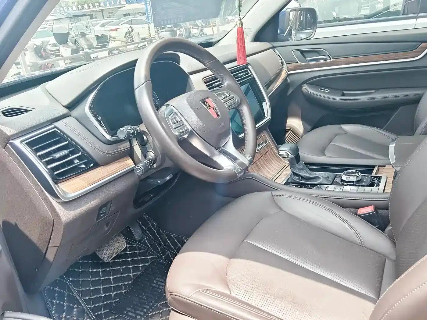 Roewe RX8 2018 30T Intelligent Internet Four-Wheel Drive Flagship Edition — миниатюра 12