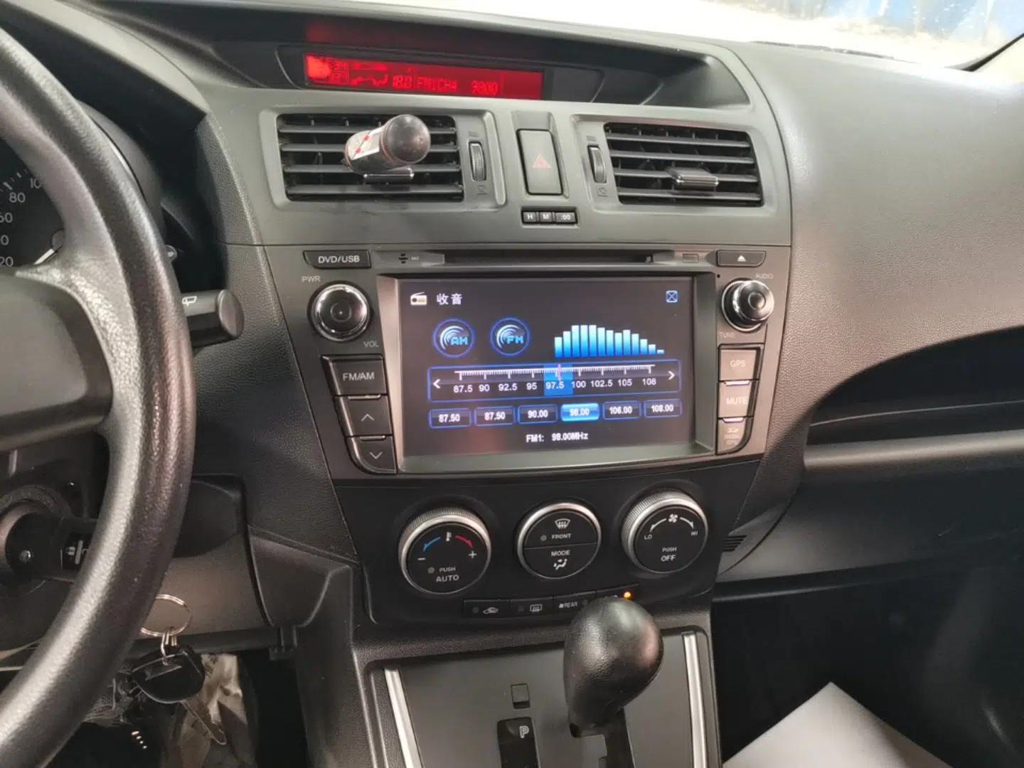 Mazda 5 2013 2.0L Automatic Comfort Edition — миниатюра 16