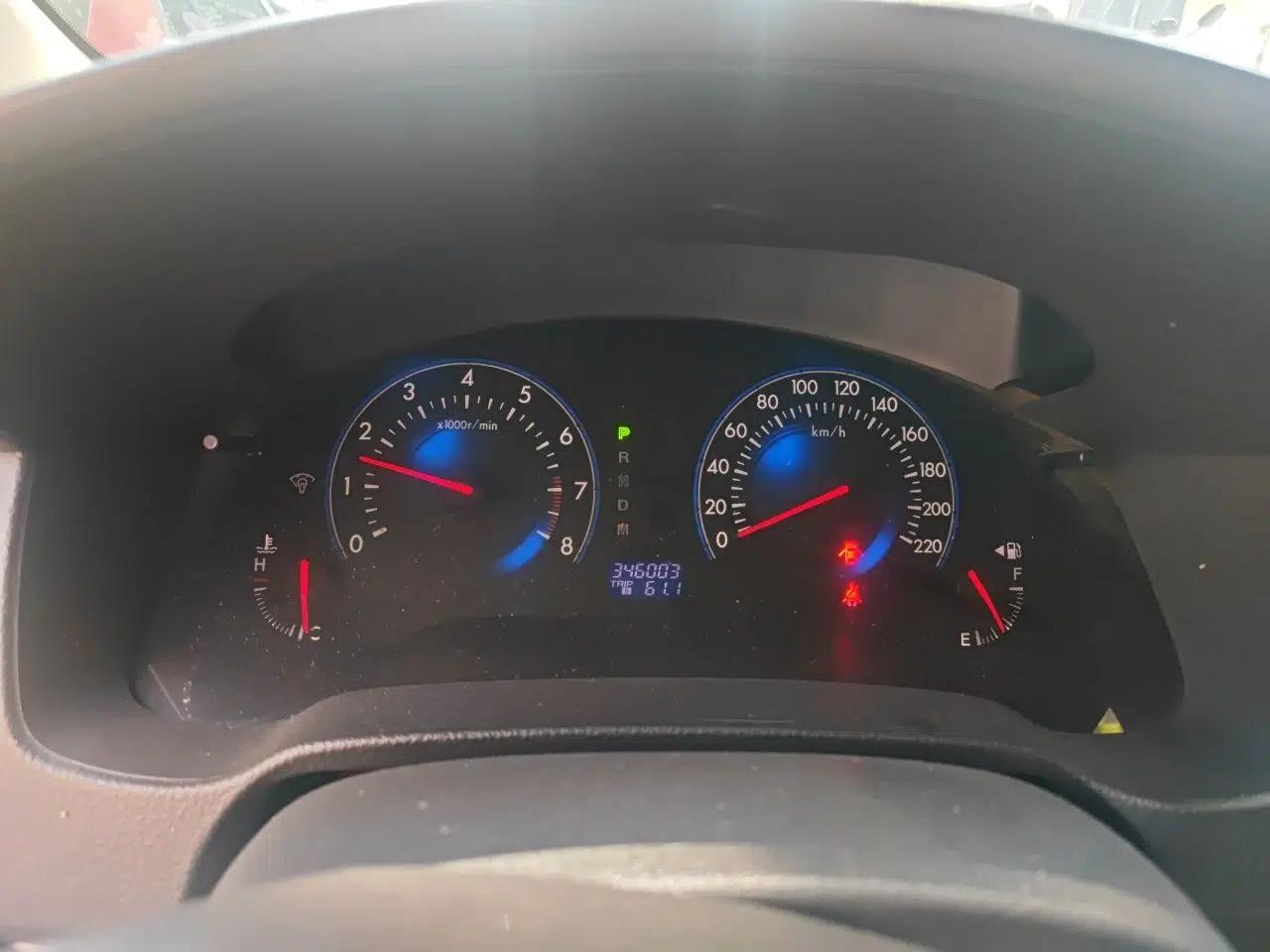 Mazda 8 2011 2.3L Deluxe Edition — миниатюра 12