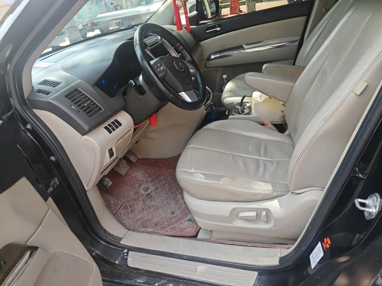Mazda 8 2011 2.3L Deluxe Edition — миниатюра 17