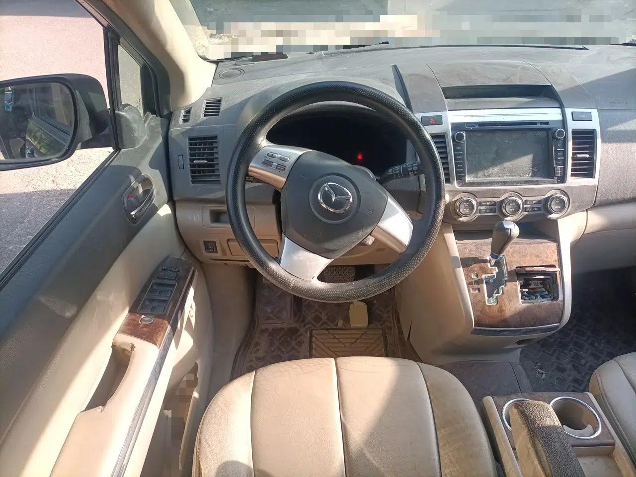 Mazda 8 2011 2.3L Deluxe Edition — миниатюра 11