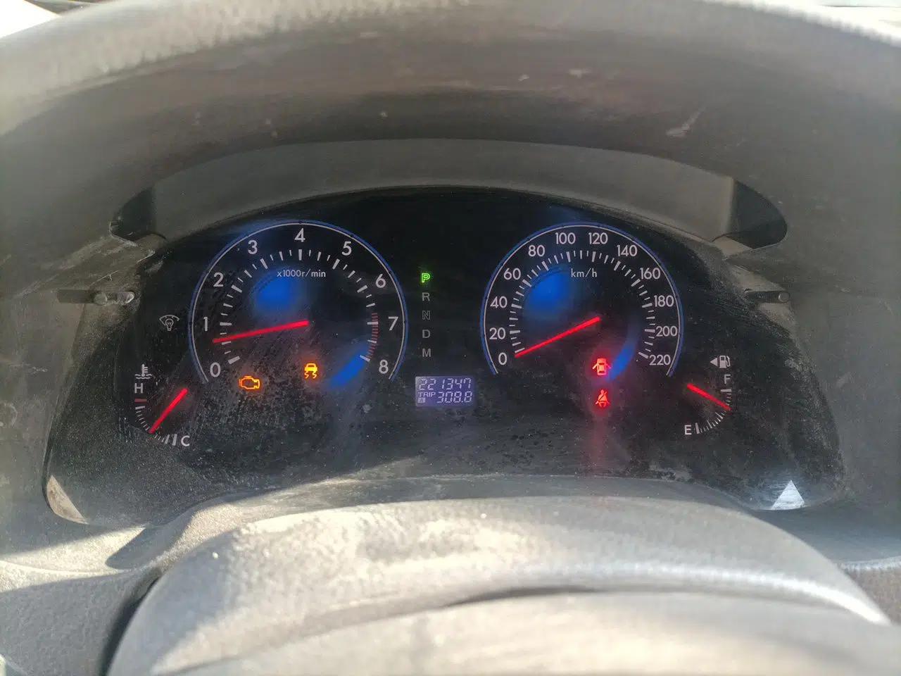Mazda 8 2011 2.3L Deluxe Edition — миниатюра 12