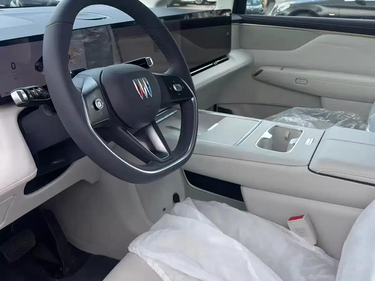 Buick Ultimate Family 2026 Pure Electric Luxury Edition — миниатюра 11