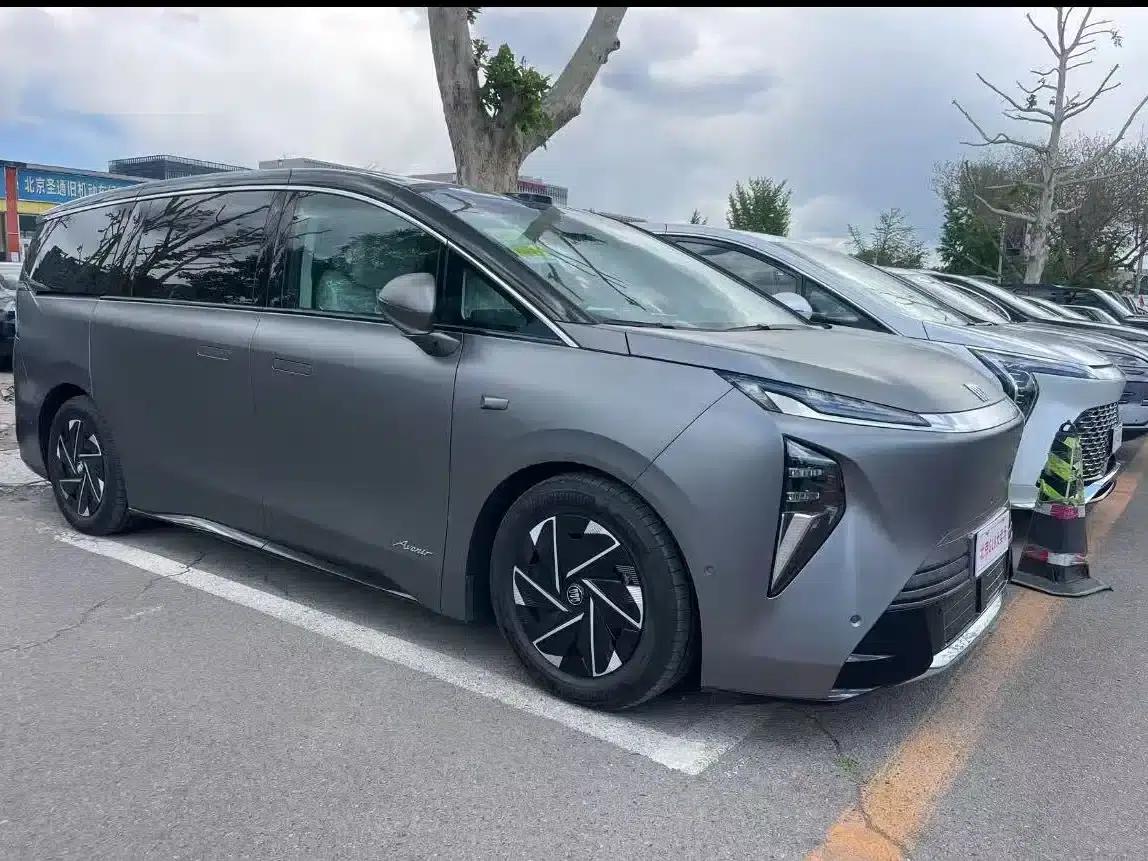 Buick Ultimate Family 2026 Pure Electric Luxury Edition — миниатюра 12