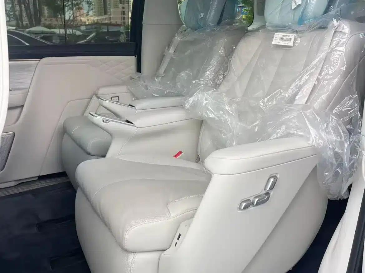Buick Ultimate Family 2026 Pure Electric Luxury Edition — миниатюра 14