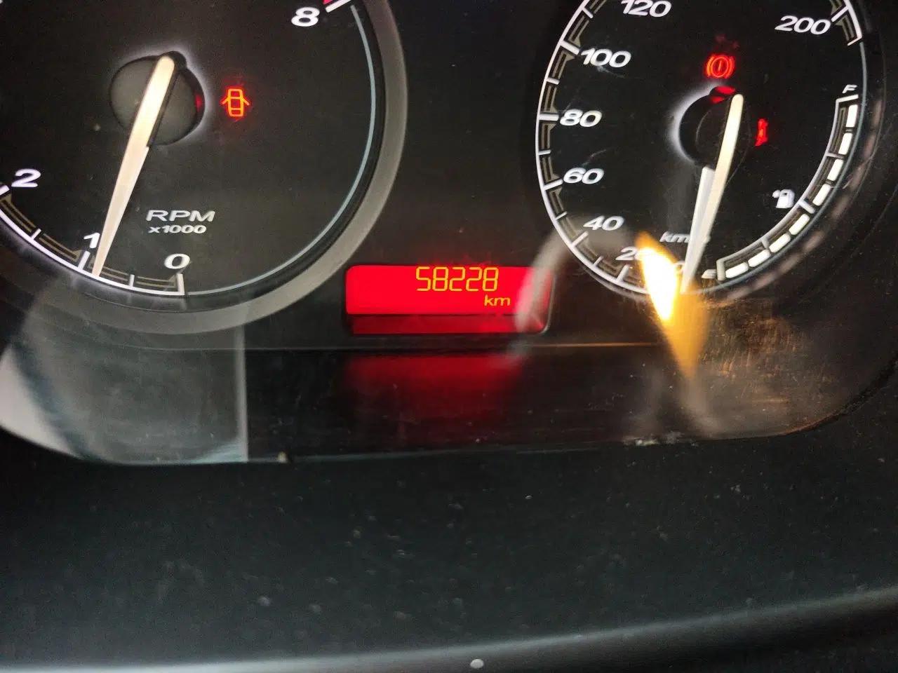 MG 3 2013 1.3L Manual Comfort Edition — миниатюра 13