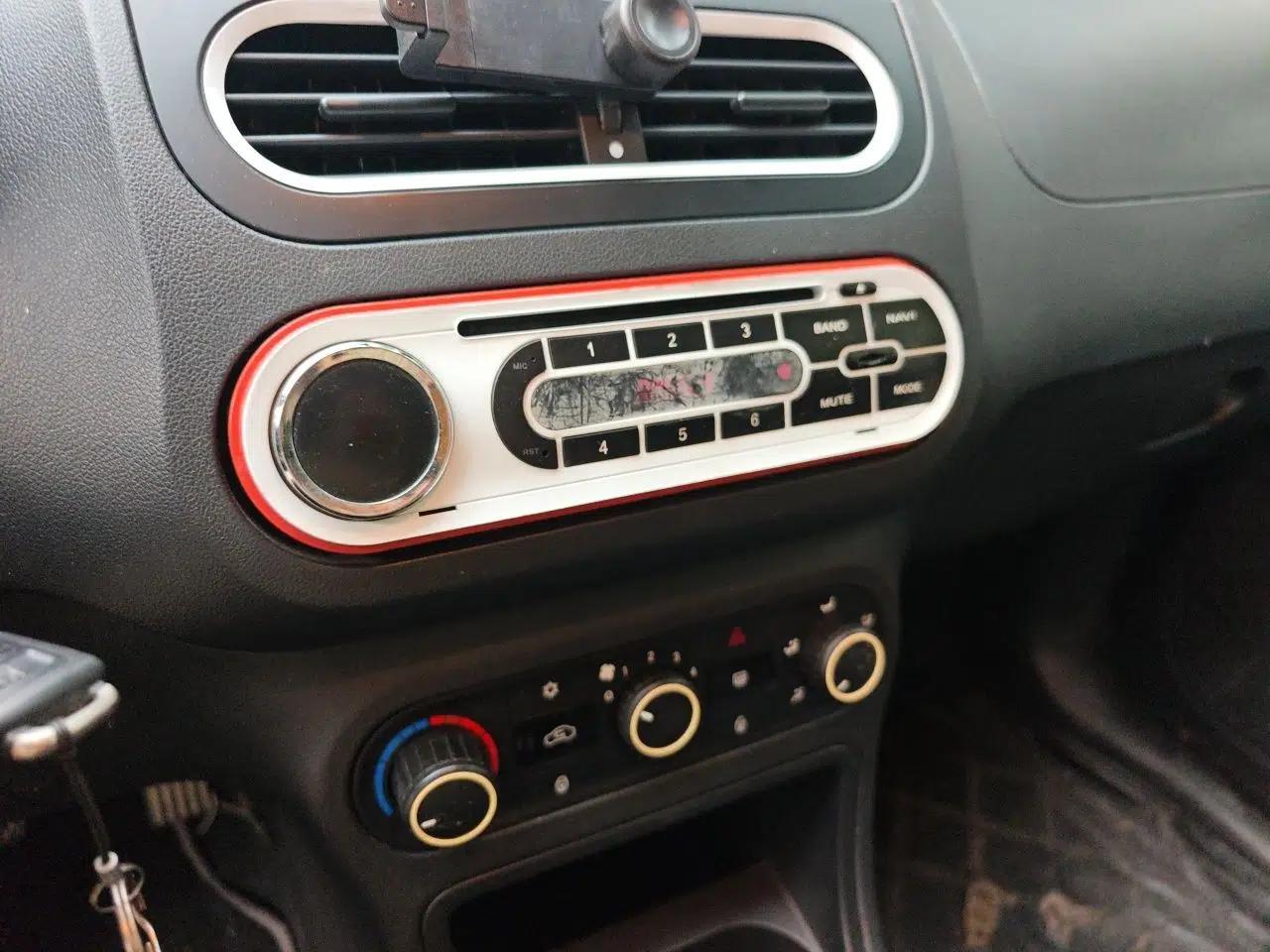 MG 3 2013 1.3L Manual Comfort Edition — миниатюра 14