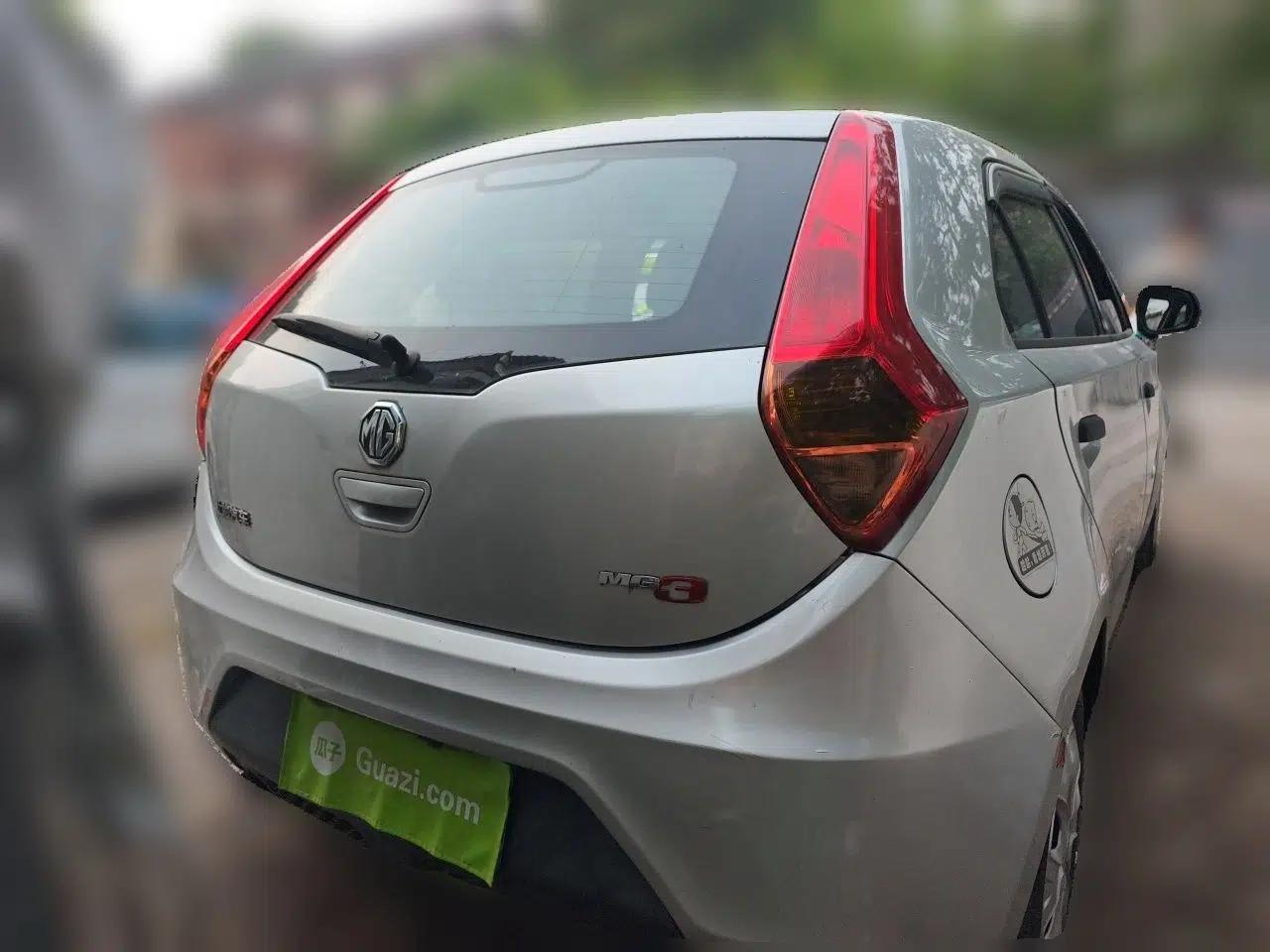 MG 3 2013 1.3L Manual Comfort Edition — миниатюра 5