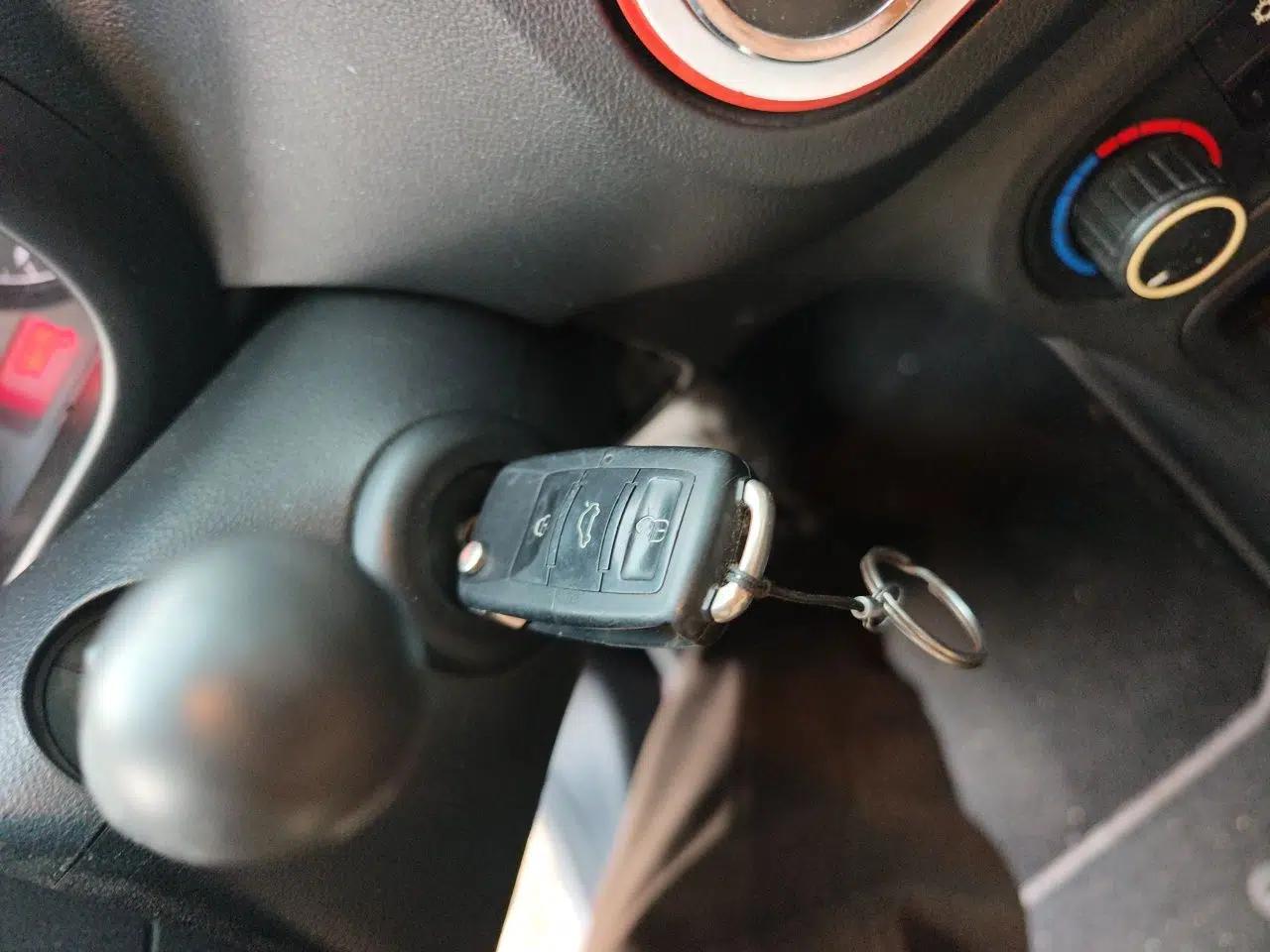 MG 3 2013 1.3L Manual Comfort Edition — миниатюра 9
