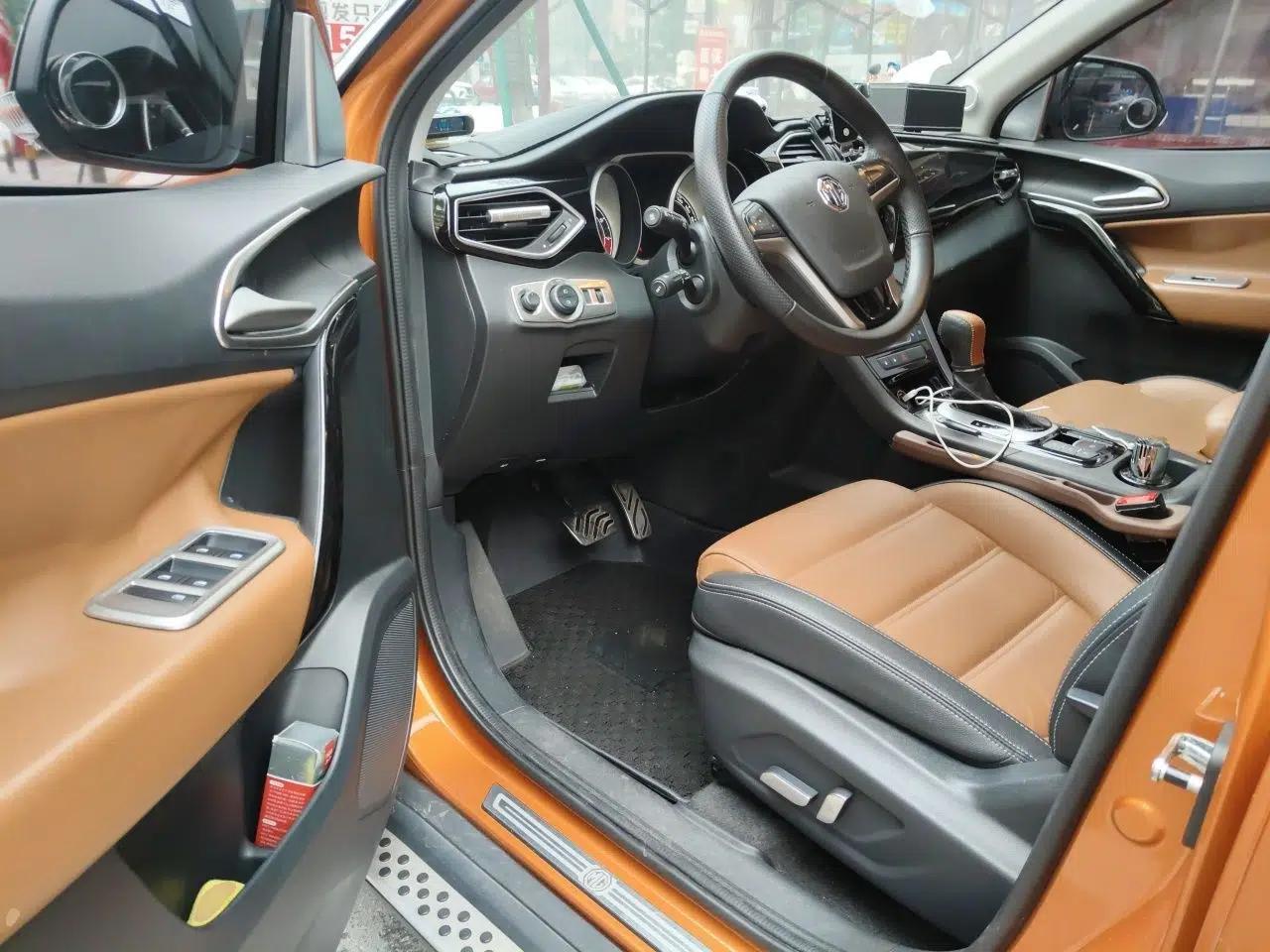 MG GS 2016 2.0TGI TST Four-Wheel Drive Flagship Edition — миниатюра 17