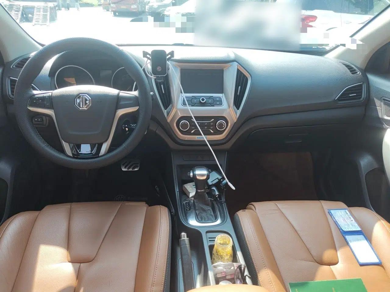 MG GT 2016 1.5L Automatic Value-Added Luxury Edition — миниатюра 10