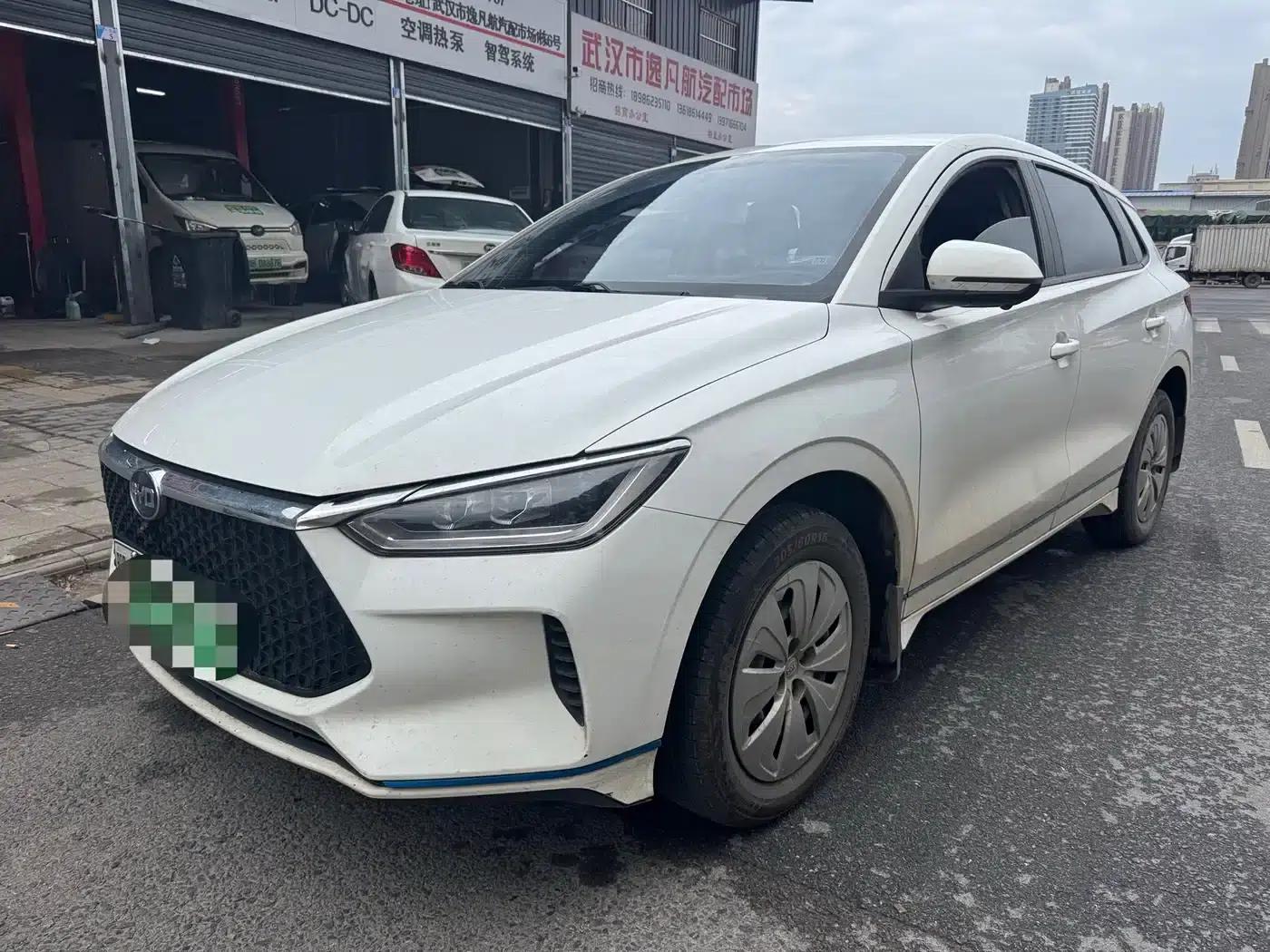 BYD e2 2019 Standard Range Edition, Yue Standard Model — миниатюра 1