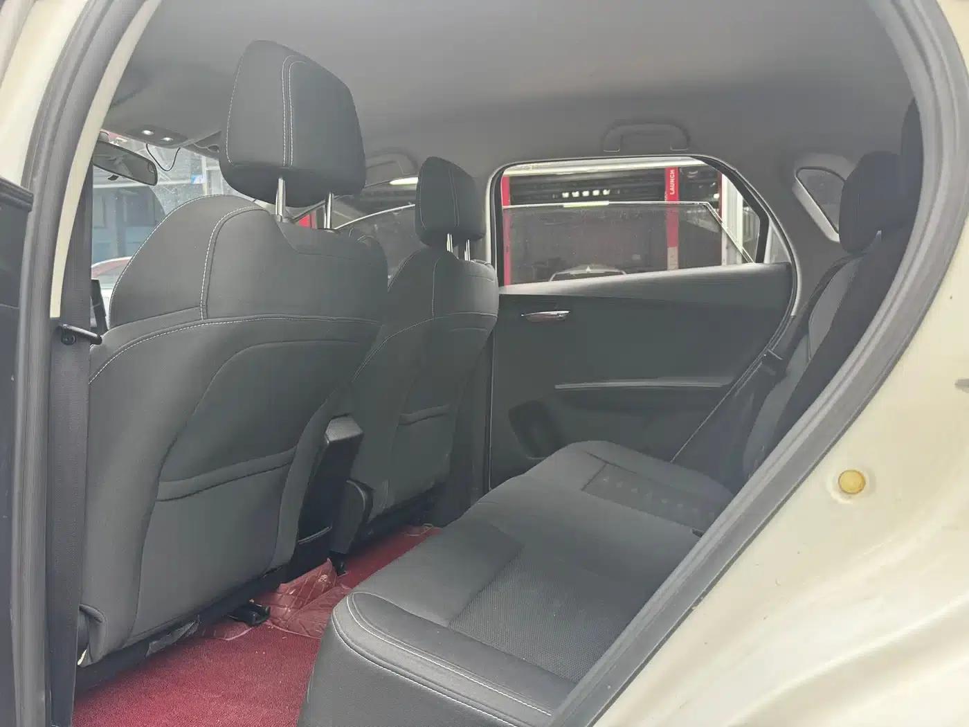 BYD e2 2019 Standard Range Edition, Yue Standard Model — миниатюра 8