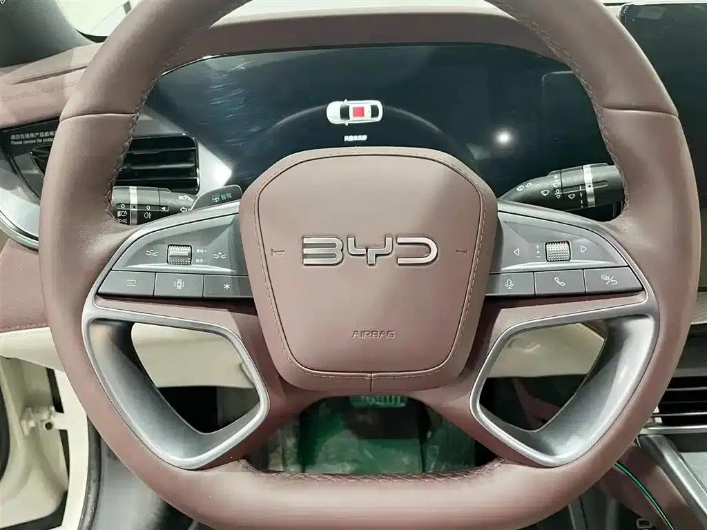 Seal 07 DM-i 2025 Intelligent Driving Edition DM-i 1.5L 125km Premium Model — миниатюра 10
