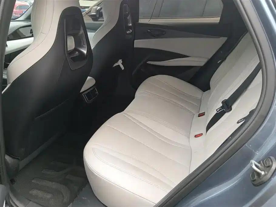 Seal 06 DM-i Touring Edition 2025 DM-i 150KM Premium Model — миниатюра 11