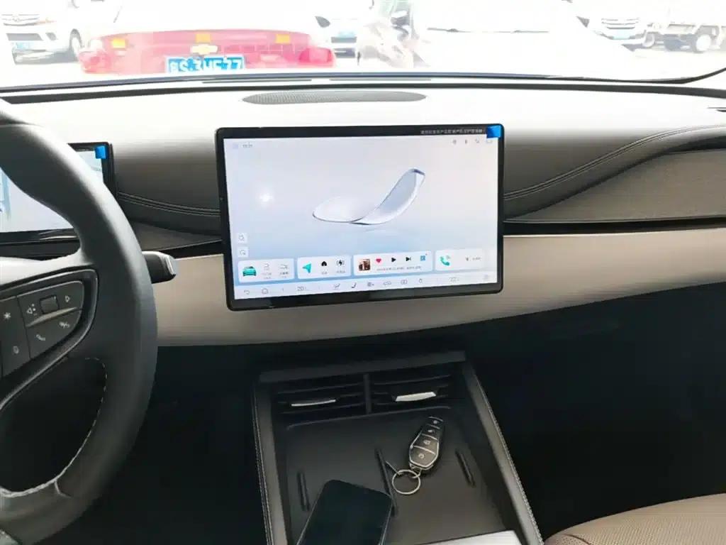 Seal 06 DM-i Touring Edition 2025 DM-i 80KM Premium — миниатюра 13