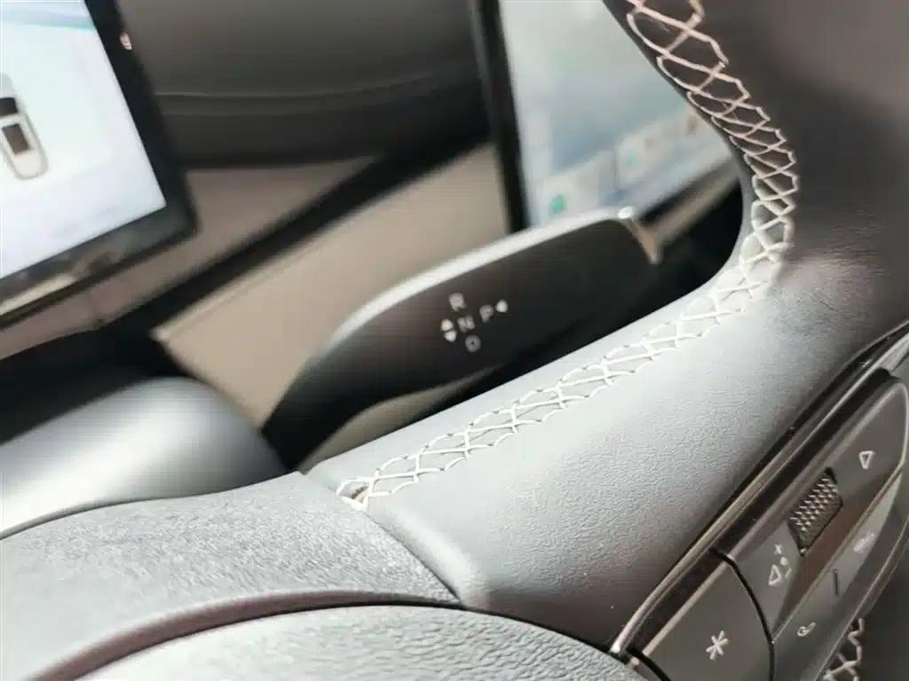 Seal 06 DM-i Touring Edition 2025 DM-i 80KM Premium — миниатюра 14