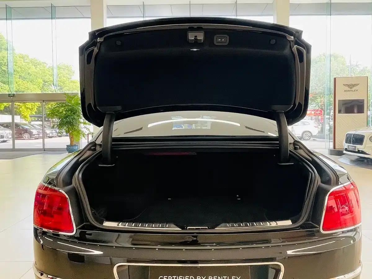 2024 Flying Spur Plug-in Hybrid 2.9T V6 Hybrid — миниатюра 8