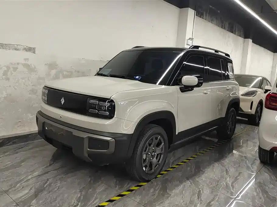 Baojun Yueye Plus 2026 Model 301km Flagship Edition — миниатюра 1