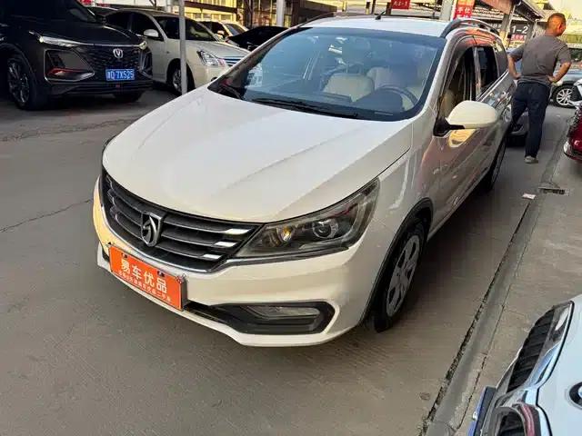 Baojun 310W 2017 1.5L Manual Comfort Model (National V Emission Standard)