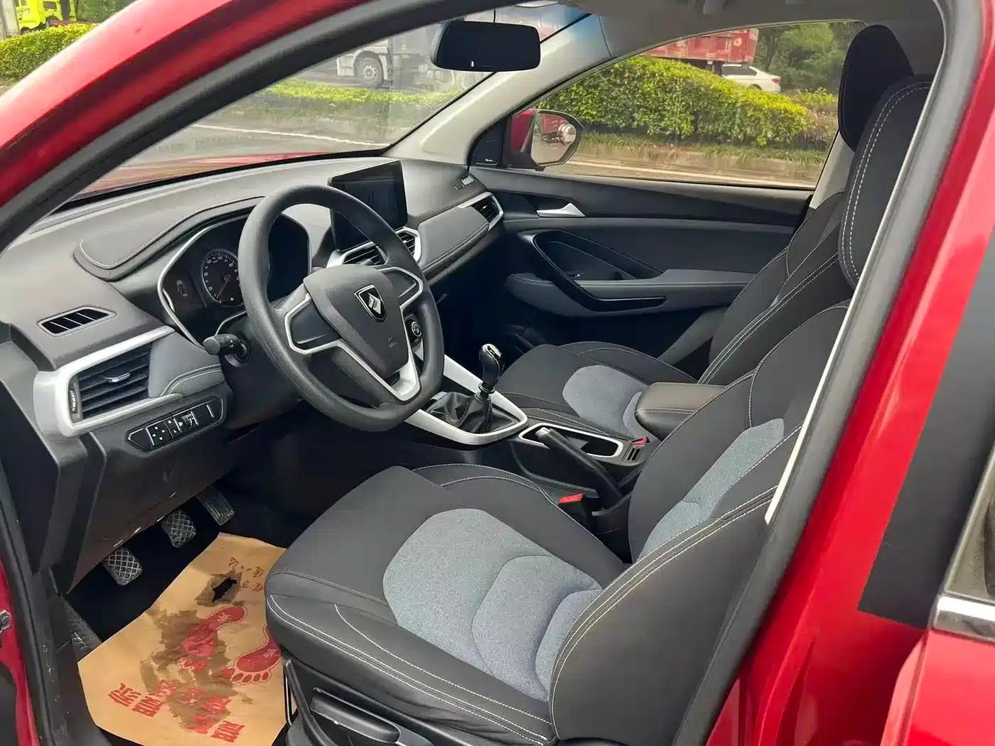 Baojun 530 2018 1.5T Manual Elite (National V Emission Standard) — миниатюра 9