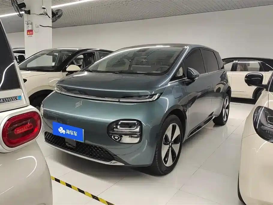 Baojun Cloud 2023 460 Pro — миниатюра 2