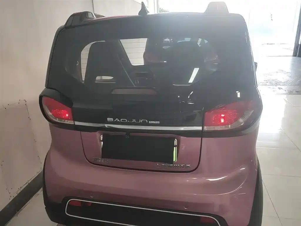 Baojun E100 2020 Model 305KM Smart Edition — миниатюра 6