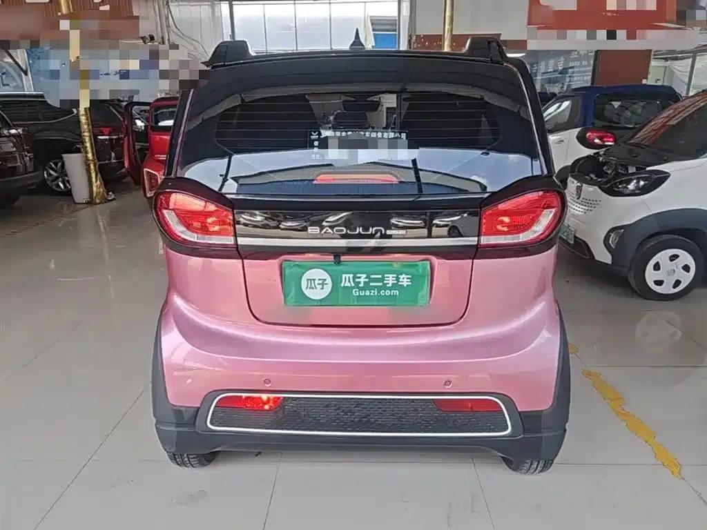 Baojun E100 2019 Model 250KM Smart Edition — миниатюра 6