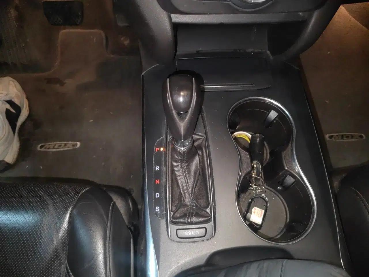 Acura MDX 2014 3.5L Elite Edition — миниатюра 15