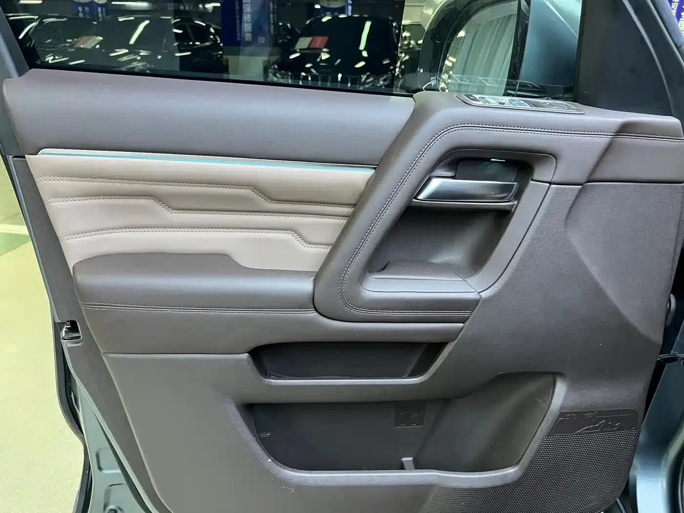 Beijing BJ60 2022 2.0T Eleventh Edition, Five-Seater — миниатюра 8