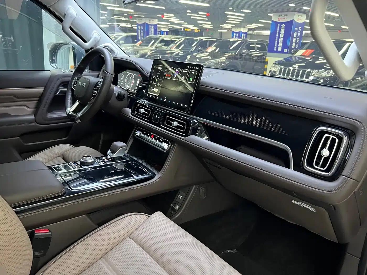 Beijing BJ60 2022 2.0T Eleventh Edition, Five-Seater — миниатюра 10