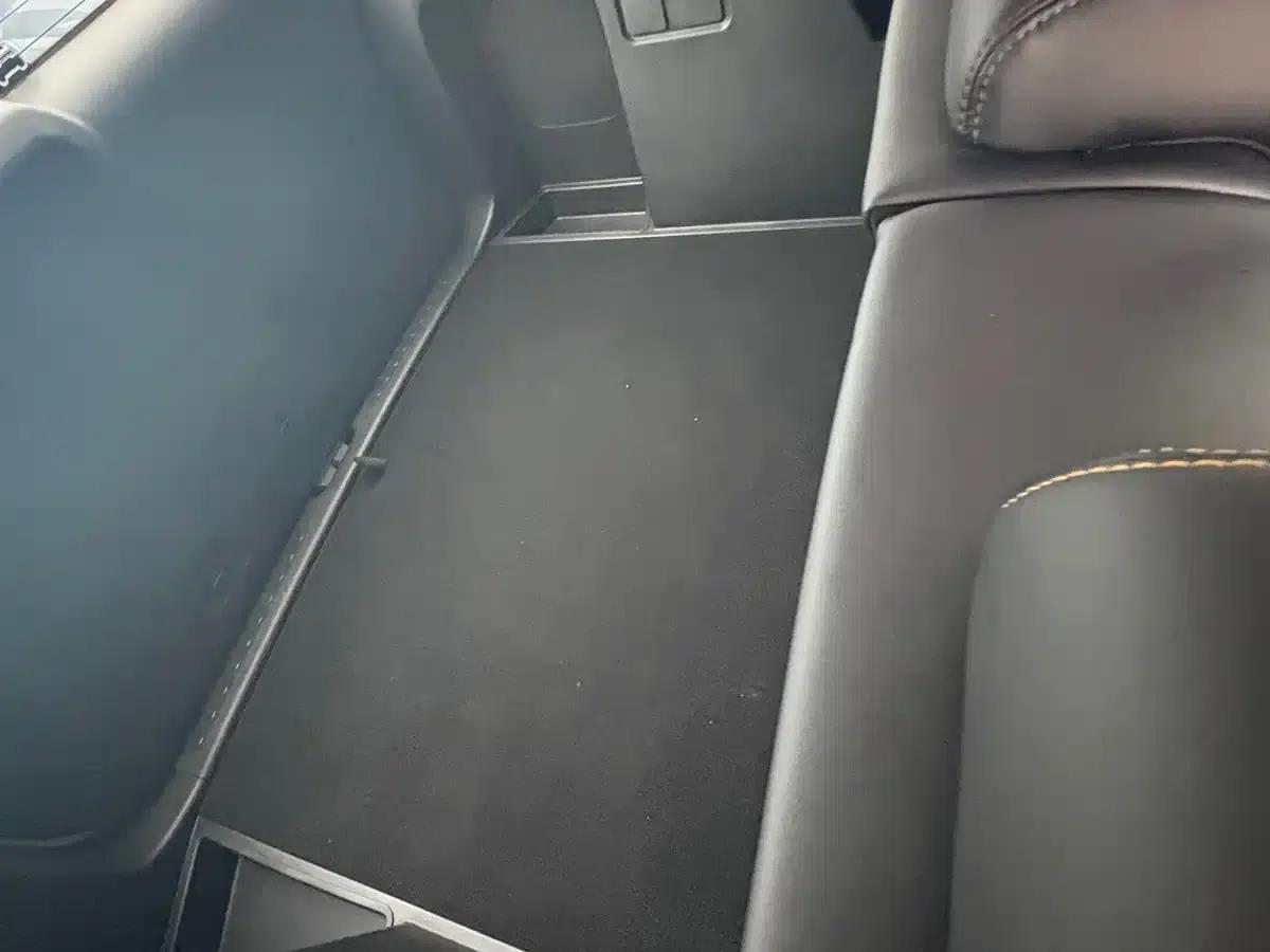 Beijing BJ30 2026 Traveler 1.5T DCT 2WD Standard Edition — миниатюра 12