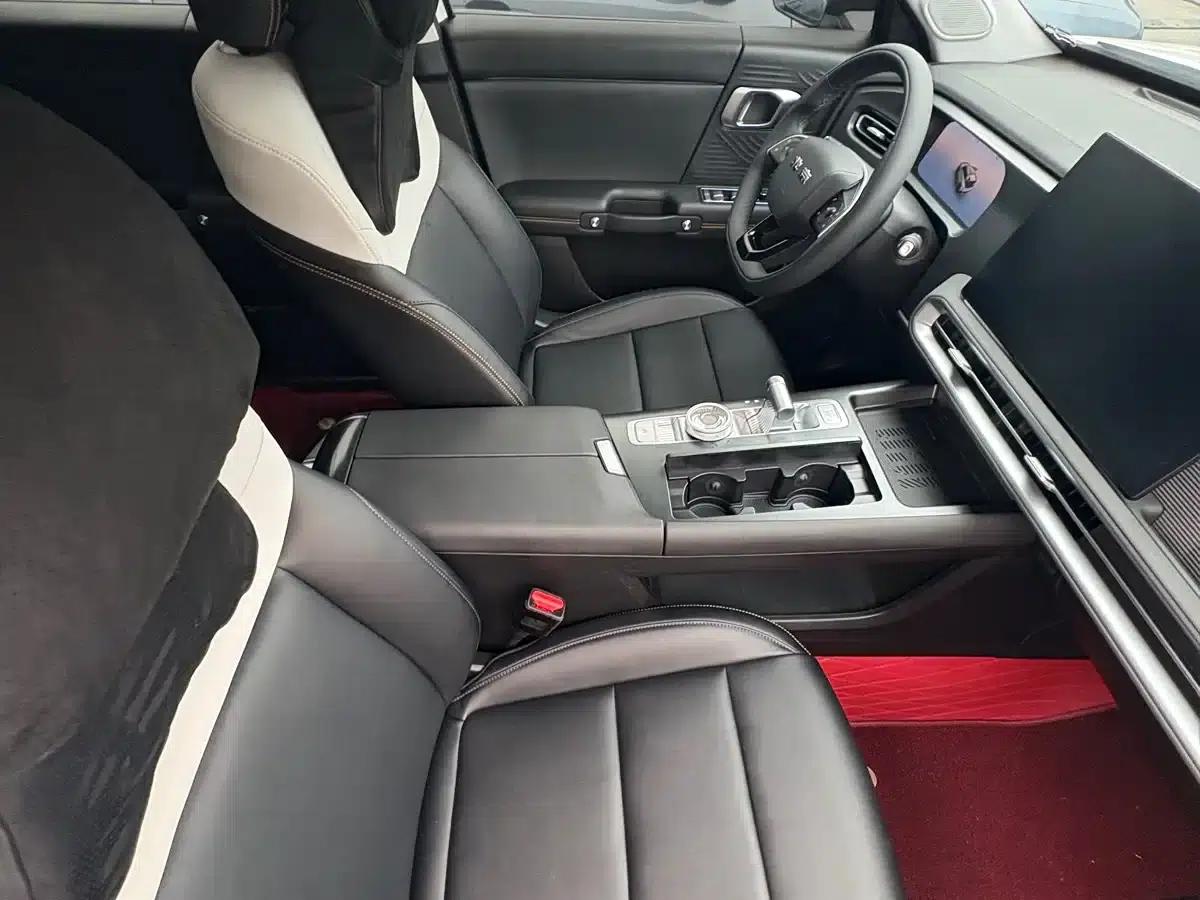 Beijing BJ30 2026 Traveler 1.5T DCT 2WD Standard Edition — миниатюра 7