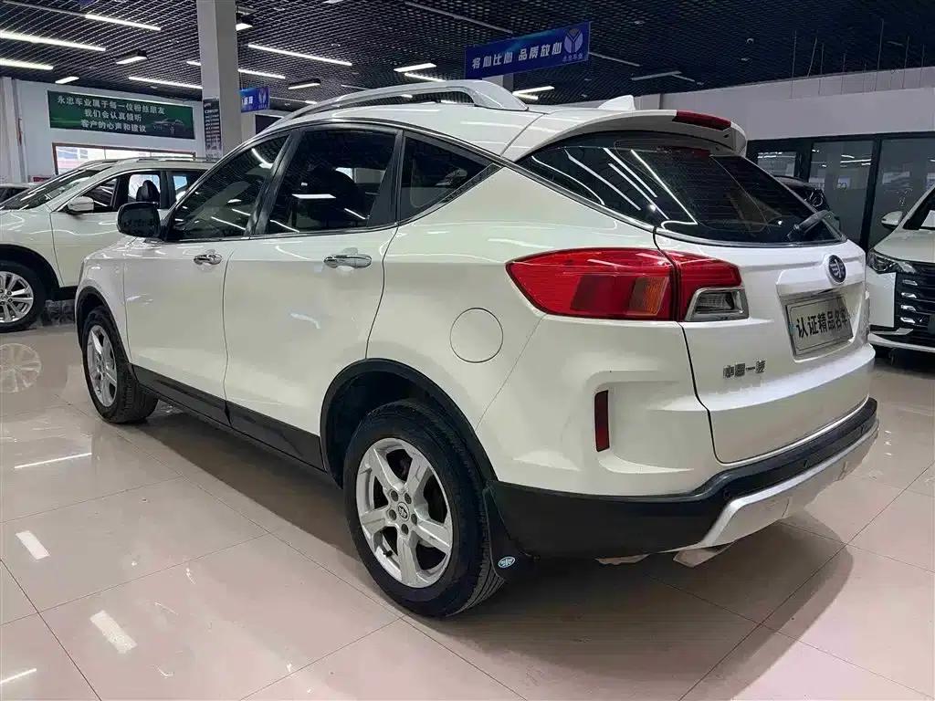 Besturn X80 2013 2.0L Manual Deluxe Edition — миниатюра 4