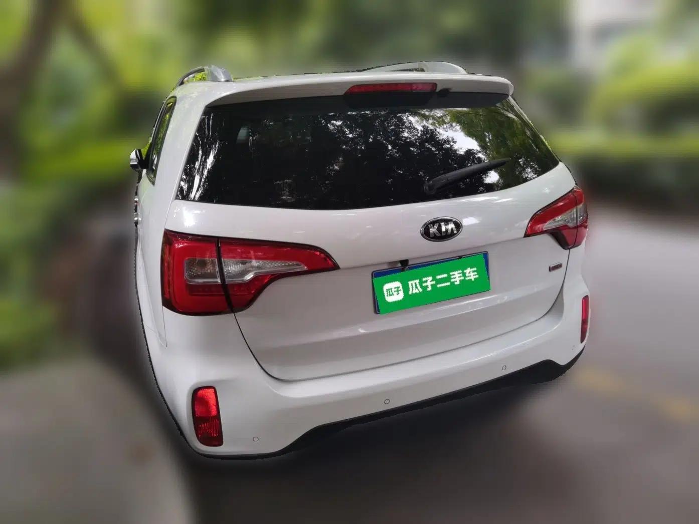 Kia Sorento 2013 2.4L 7-Seater Gasoline Comfort Version China IV Standard — миниатюра 4