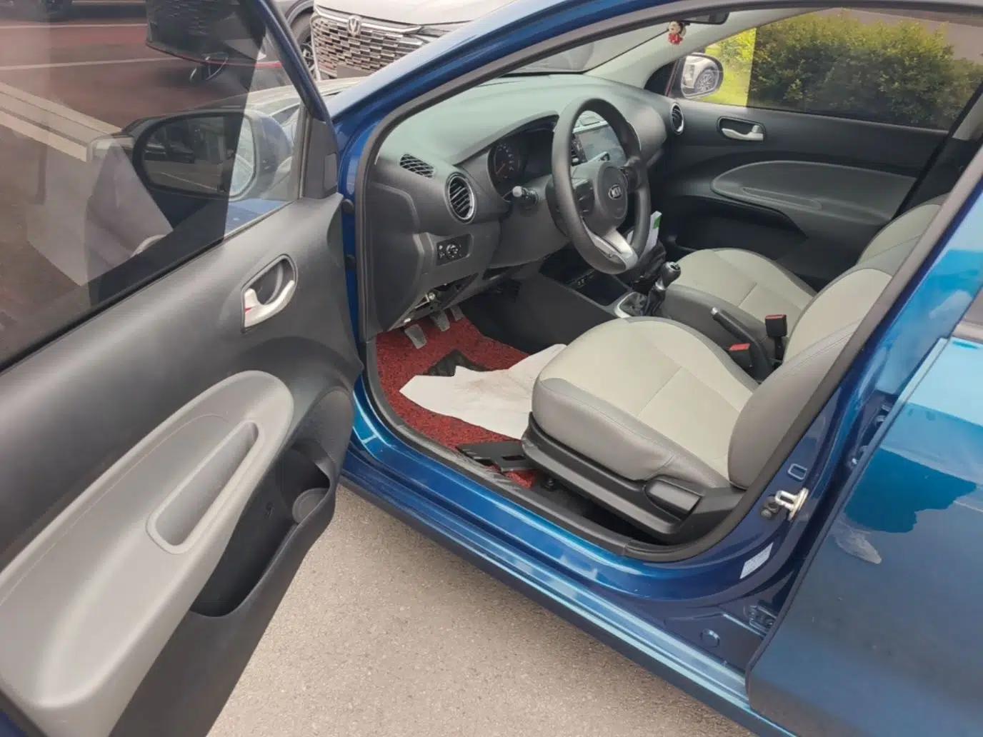 Kia Pegas 2017 1.4L Manual Value Edition — миниатюра 19