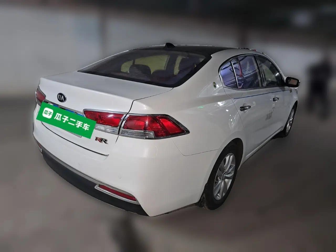 Kia K4 2014 1.8L Automatic GLS — миниатюра 6