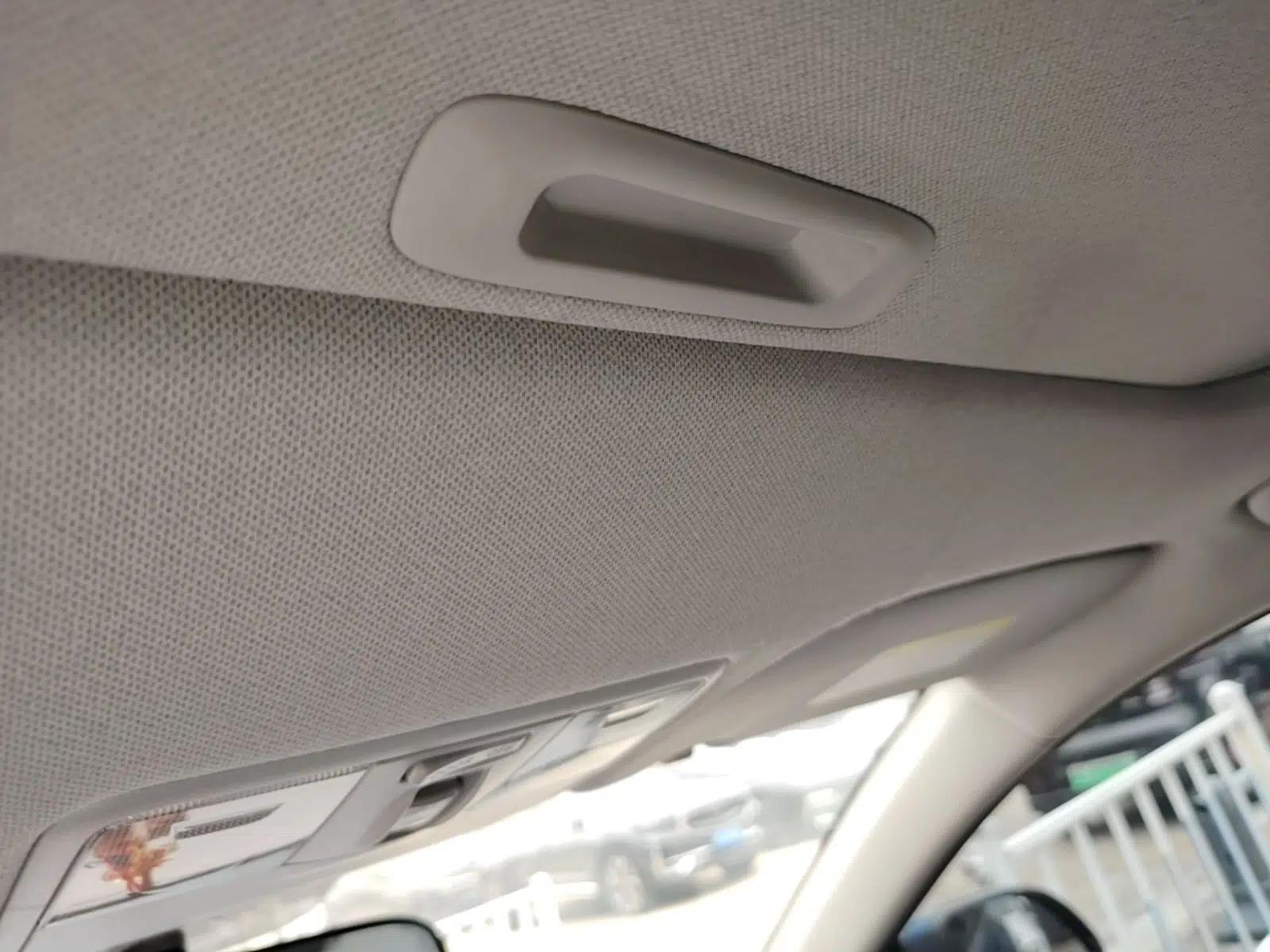Kia KX Cross 2018 1.6L Automatic Dynamic Sunroof Version — миниатюра 21