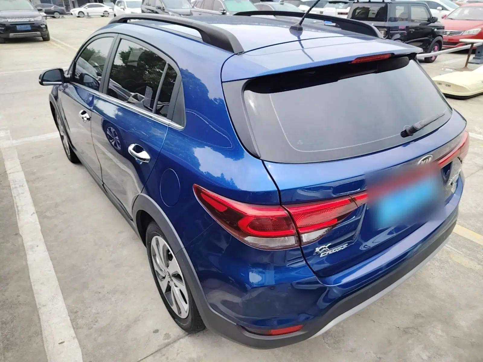 Kia KX Cross 2018 1.6L Automatic Dynamic Sunroof Version — миниатюра 4