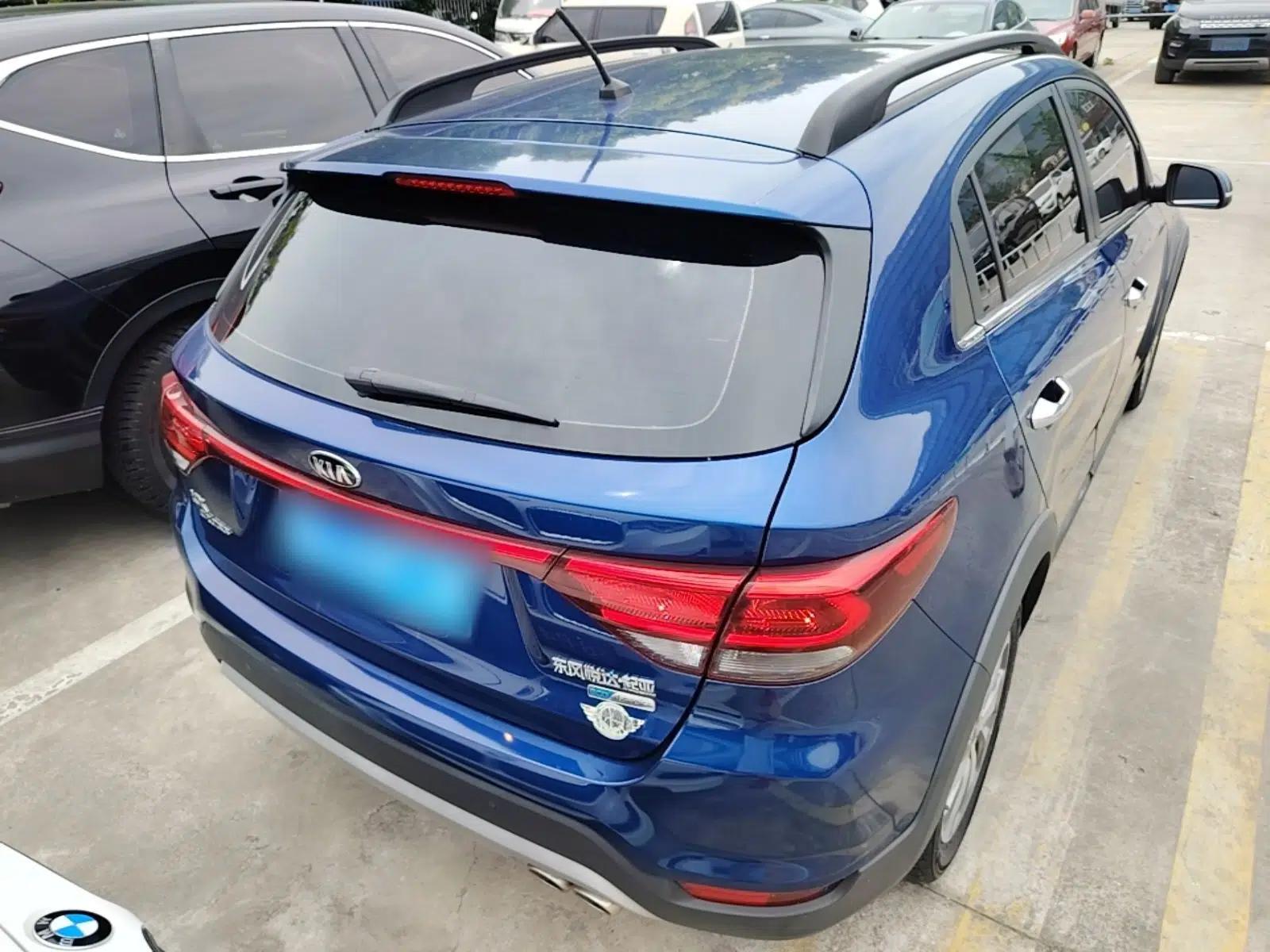 Kia KX Cross 2018 1.6L Automatic Dynamic Sunroof Version — миниатюра 6
