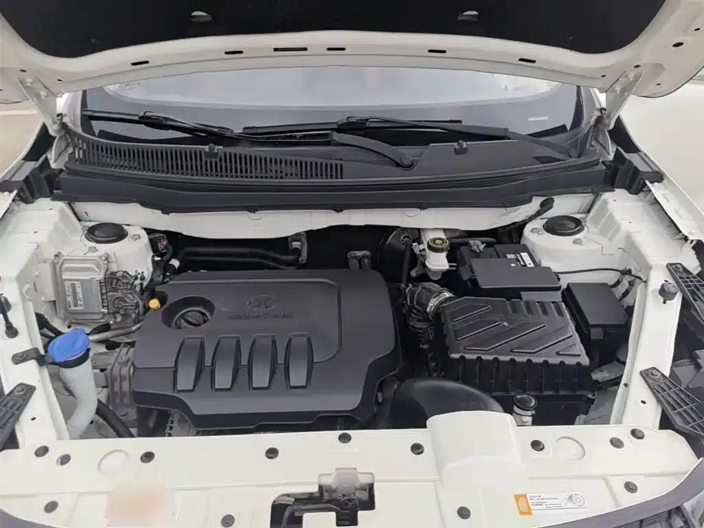 2016 Senova X35 1.5L Manual Deluxe Edition — миниатюра 20
