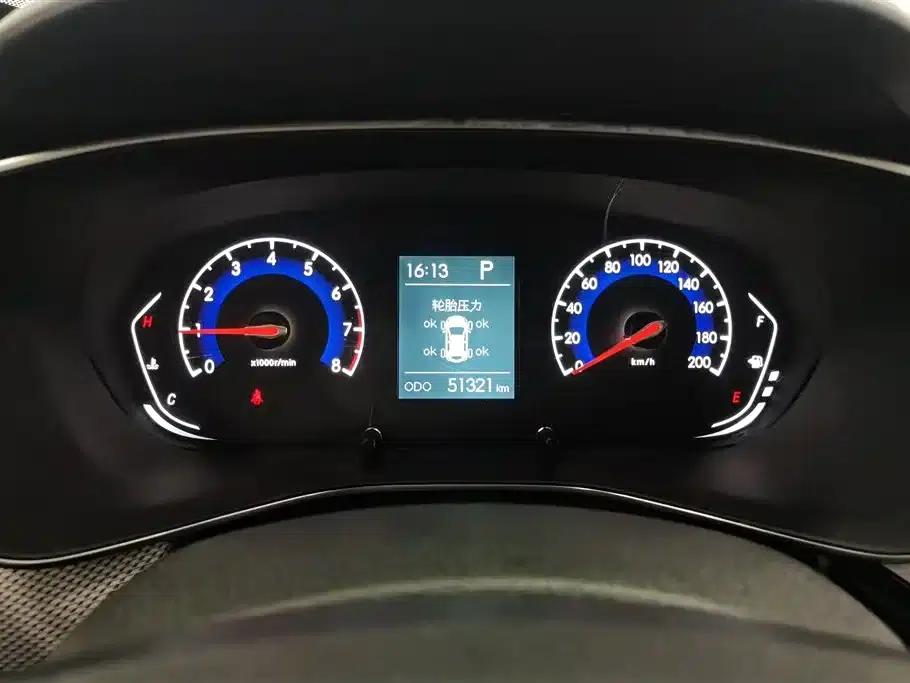 Beijing X3 2019 1.5T CVT Glory Edition — миниатюра 14