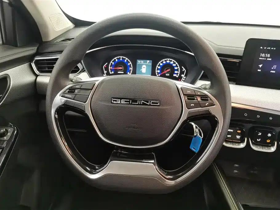 Beijing X3 2019 1.5T CVT Glory Edition — миниатюра 15